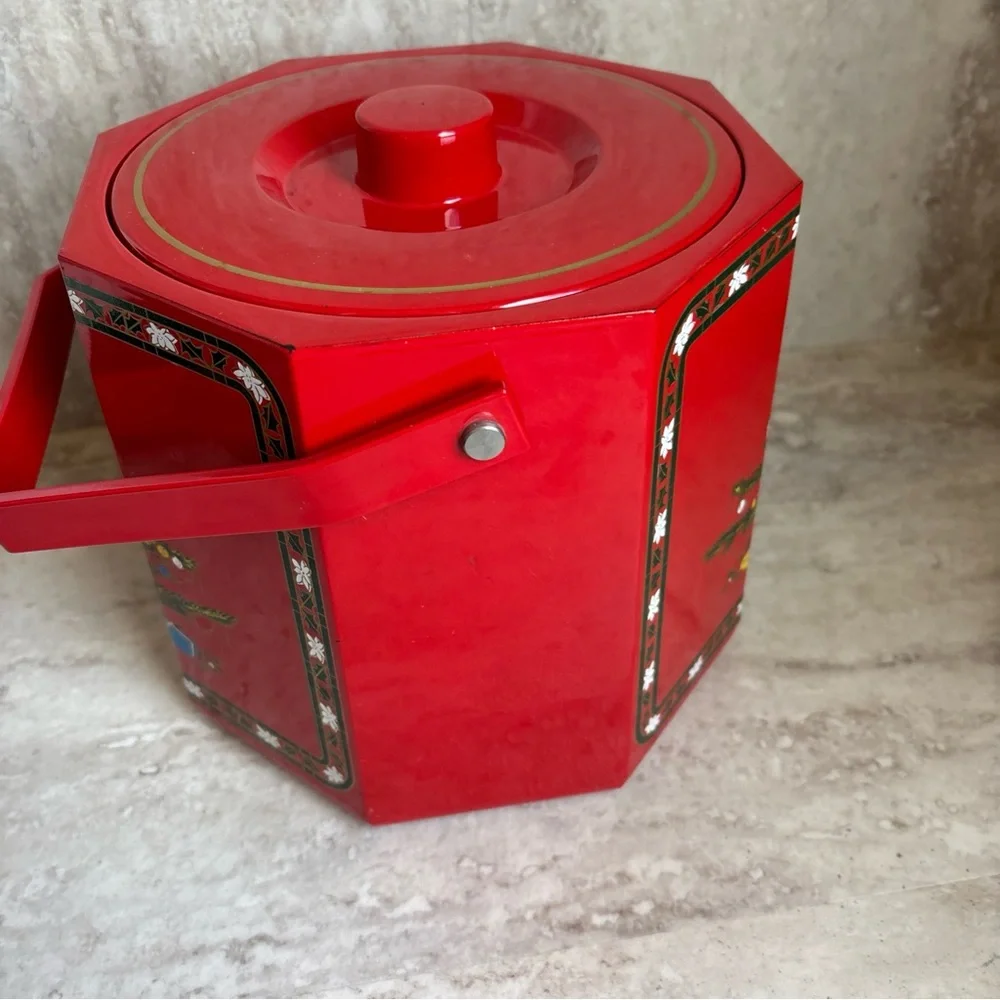 Vintage TOYO JAPAN Christmas Tree Ice Bucket with Removable Bucket Red
